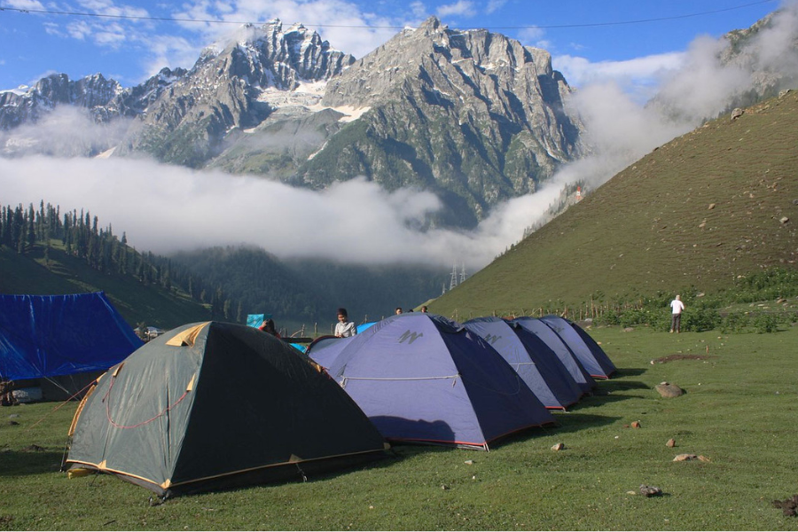 Camping in tosh